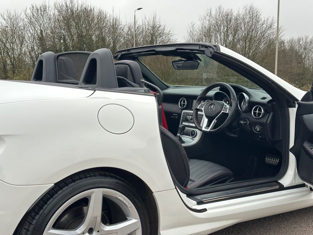 Used Mercedes-Benz SLK 2015 for sale - 77780085: Photo 48