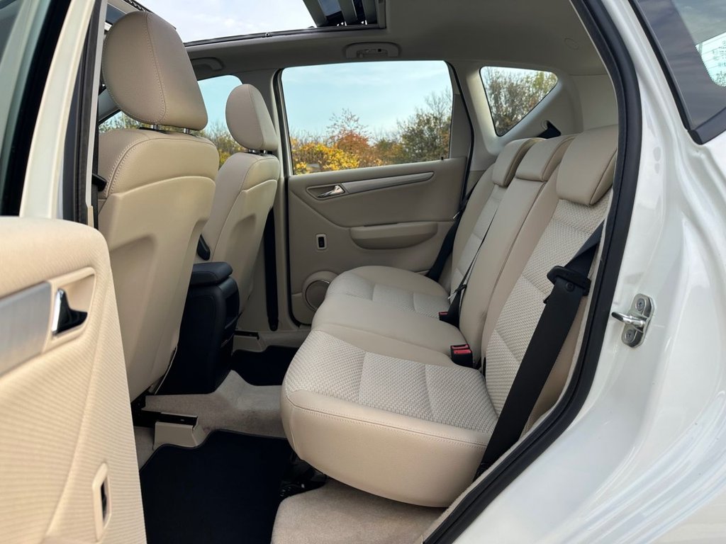 Used Mercedes-Benz A-Class 2012 for sale - 76724438: Photo 23