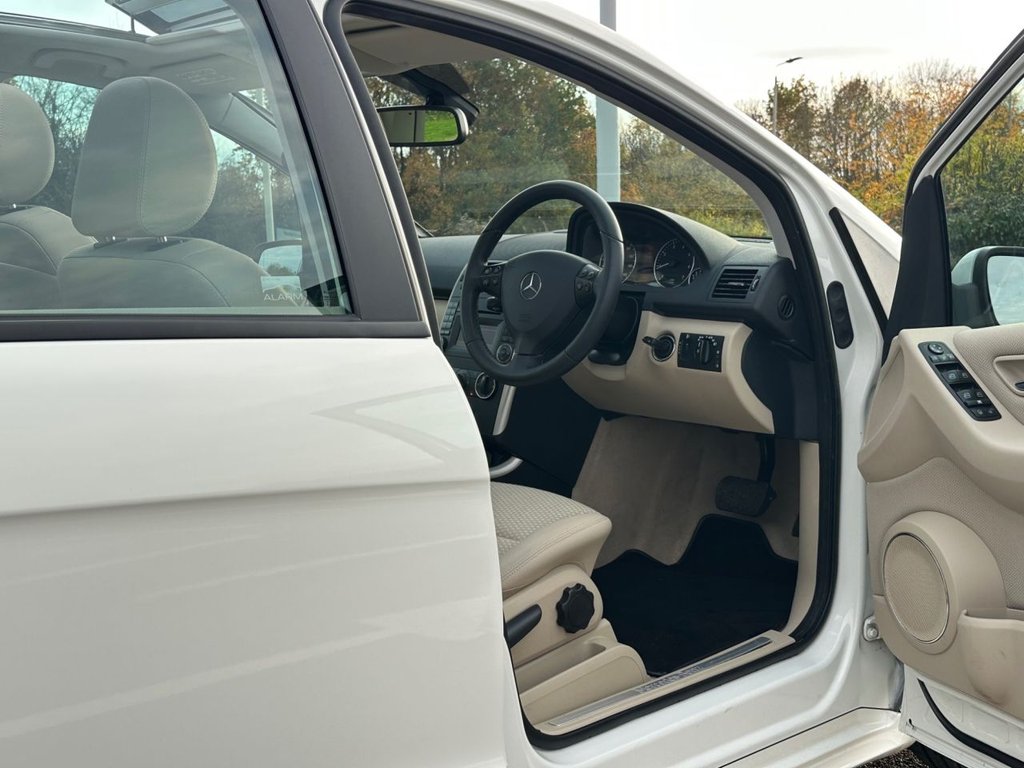 Used Mercedes-Benz A-Class 2012 for sale - 76724438: Photo 26