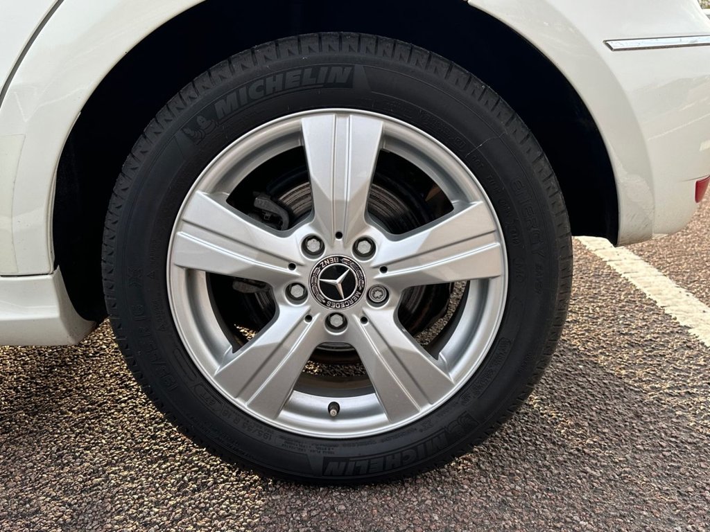 Used Mercedes-Benz A-Class 2012 for sale - 76724438: Photo 40