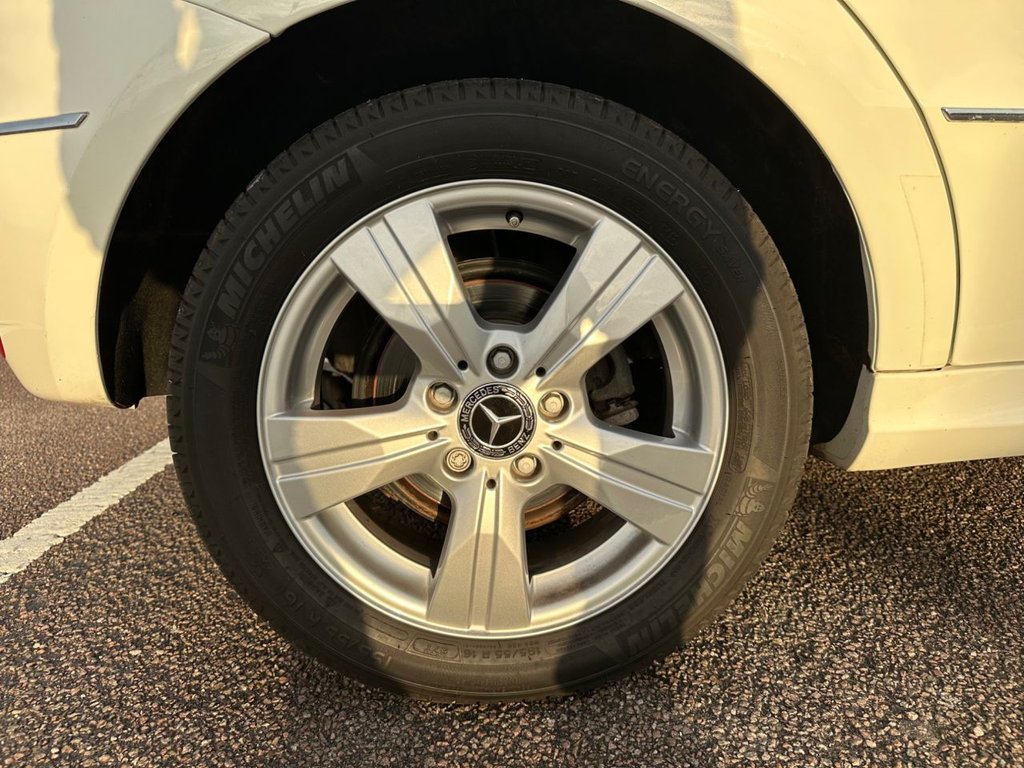 Used Mercedes-Benz A-Class 2012 for sale - 76724438: Photo 41