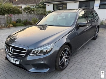 Used Mercedes-Benz E Class 2016 for sale - 79245470: Photo
