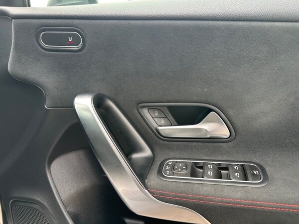 Used Mercedes-Benz A-Class 2019 for sale - 76162759: Photo 39