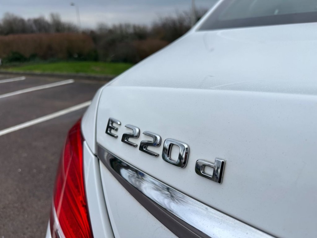 Used Mercedes-Benz E Class 2017 for sale - 76950118: Photo 33