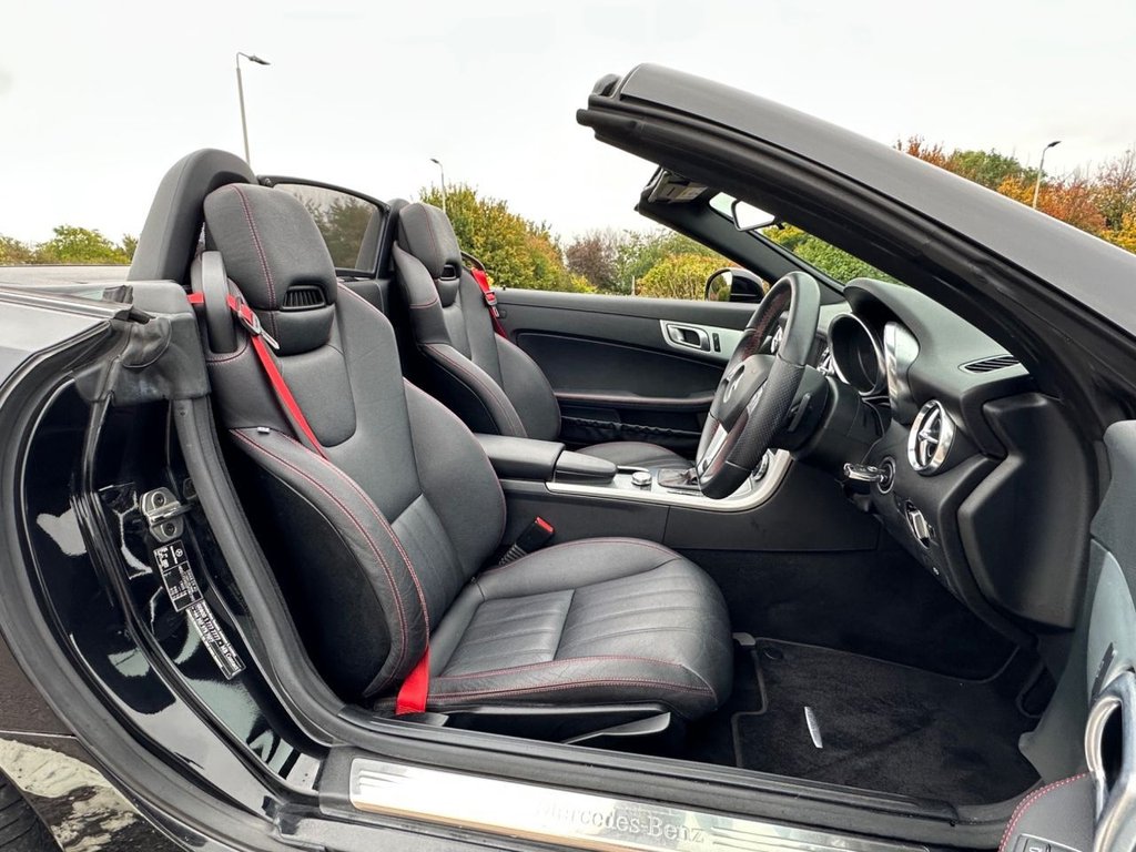 Used Mercedes-Benz SLK 2014 for sale - 77990613: Photo 18