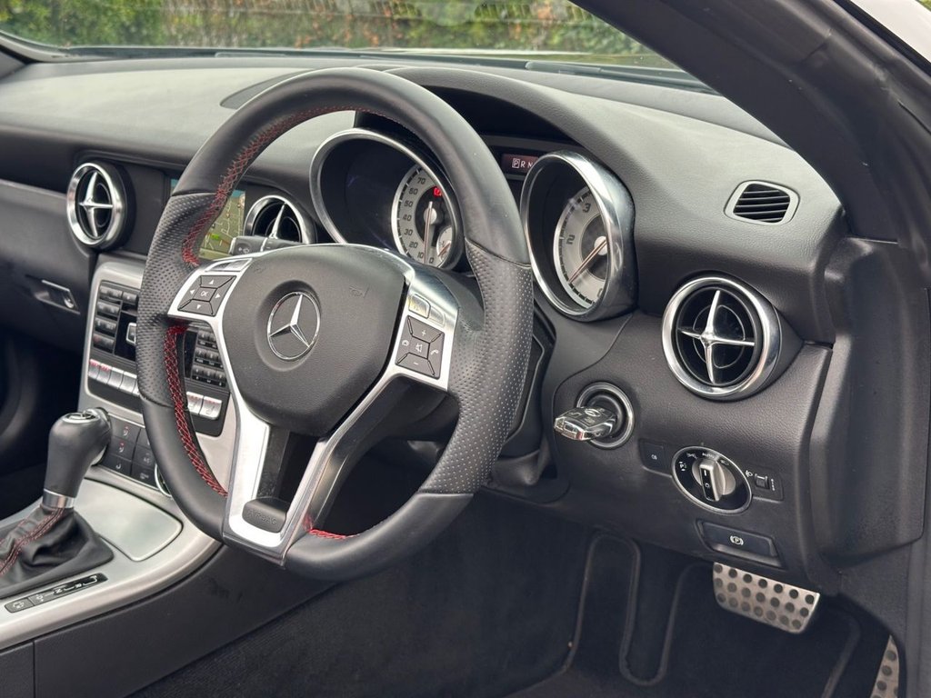 Used Mercedes-Benz SLK 2014 for sale - 77990613: Photo 28