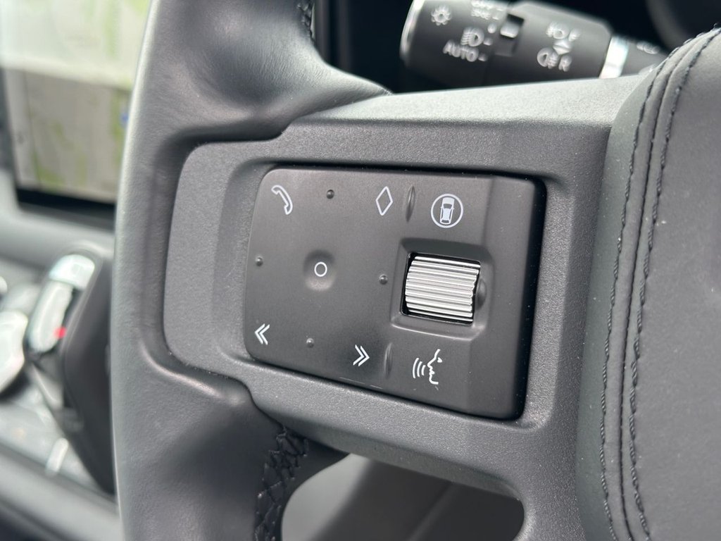 Used Land Rover Defender 2024 for sale - 77991523: Photo 35