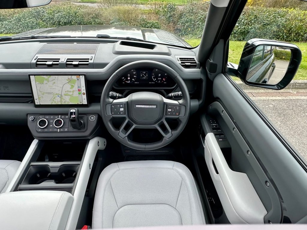 Used Land Rover Defender 2024 for sale - 77991523: Photo 42