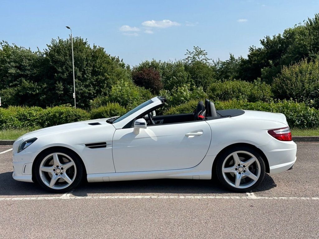 Used Mercedes-Benz SLK 2016 for sale - 76520648: Photo 16
