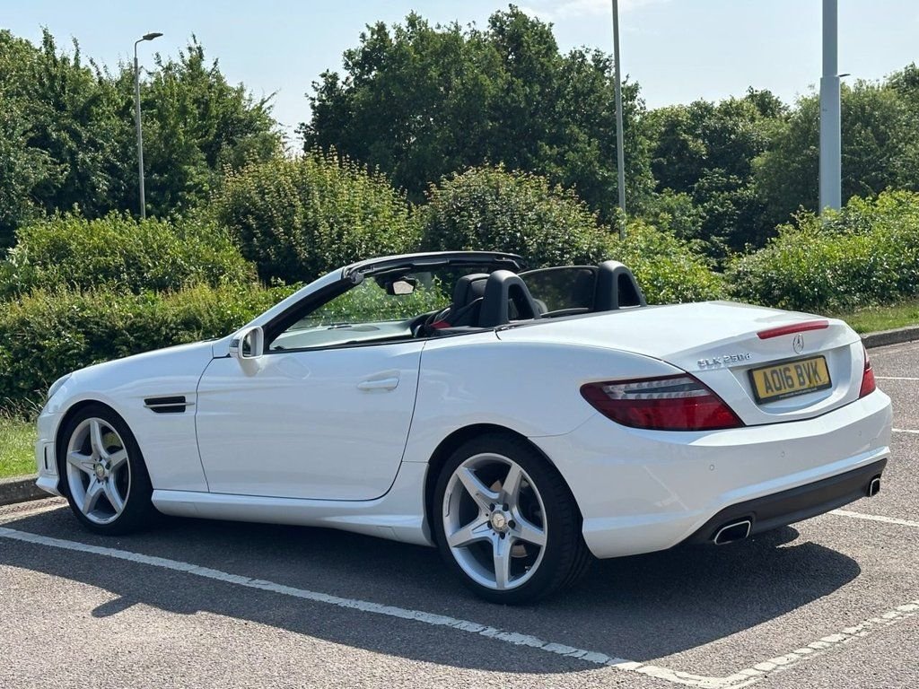 Used Mercedes-Benz SLK 2016 for sale - 76520648: Photo 19