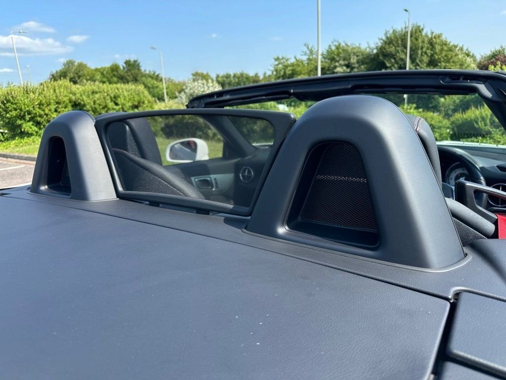 Used Mercedes-Benz SLK 2016 for sale - 76520648: Photo 30