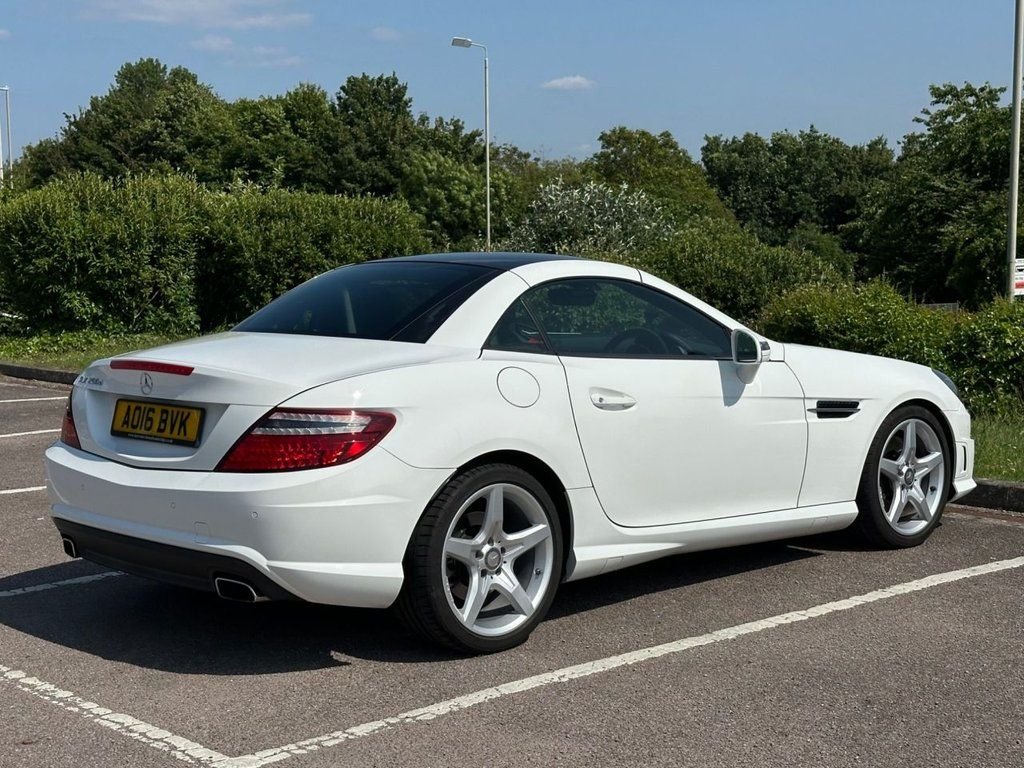Used Mercedes-Benz SLK 2016 for sale - 76520648: Photo 35