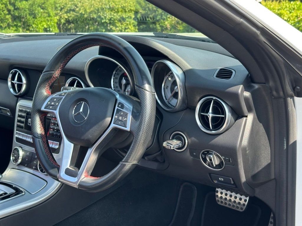 Used Mercedes-Benz SLK 2016 for sale - 76520648: Photo 37