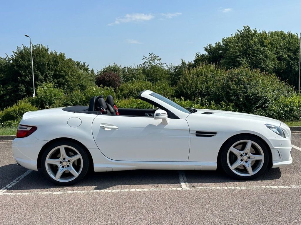 Used Mercedes-Benz SLK 2016 for sale - 76520648: Photo 4