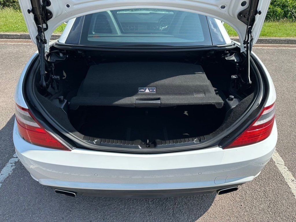 Used Mercedes-Benz SLK 2016 for sale - 76520648: Photo 42