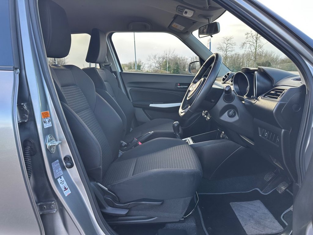 Used Suzuki Swift 2019 for sale - 77313536: Photo 25
