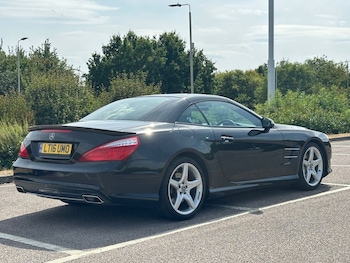 Used Mercedes-Benz SL 2016 for sale - 79409799: Photo