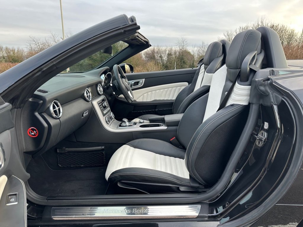 Used Mercedes-Benz SLK 2016 for sale - 76961978: Photo 22