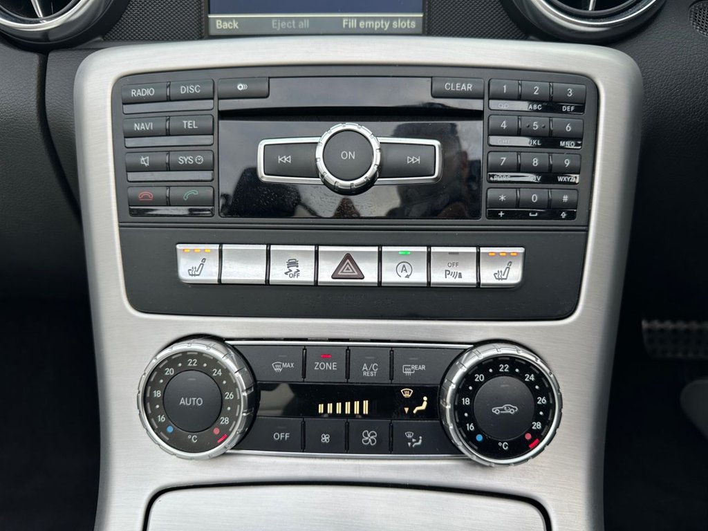 Used Mercedes-Benz SLK 2016 for sale - 76961978: Photo 30