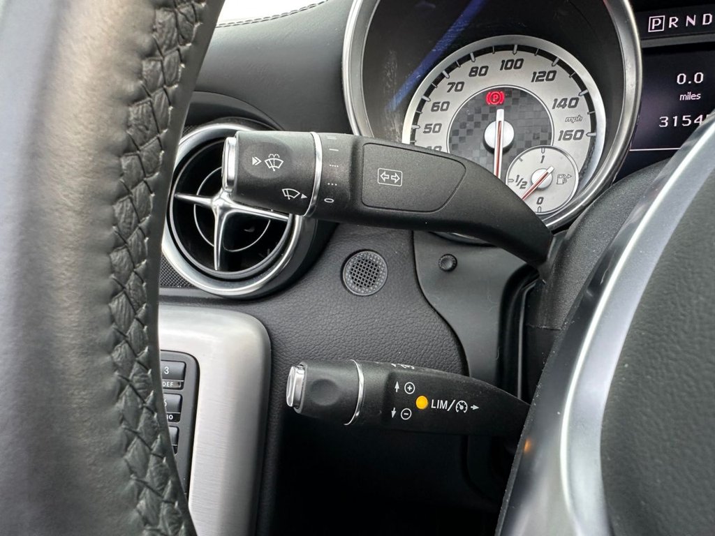 Used Mercedes-Benz SLK 2016 for sale - 76961978: Photo 39