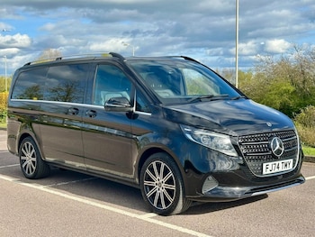 Used Mercedes-Benz V-Class 2024 for sale - 78964240: Photo