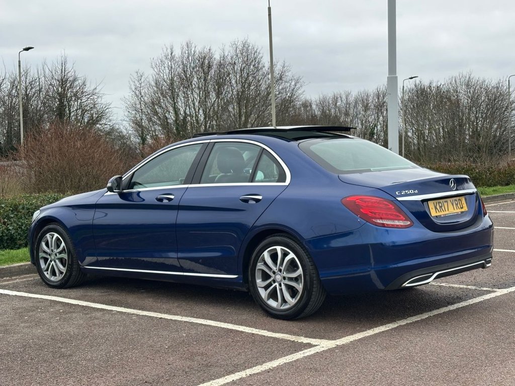 Used Mercedes-Benz C Class 2017 for sale - 77065018: Photo 11
