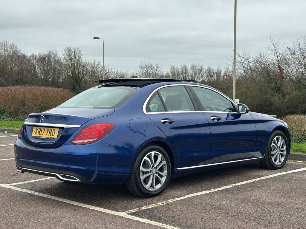 Used Mercedes-Benz C Class 2017 for sale - 77065018: Photo 2