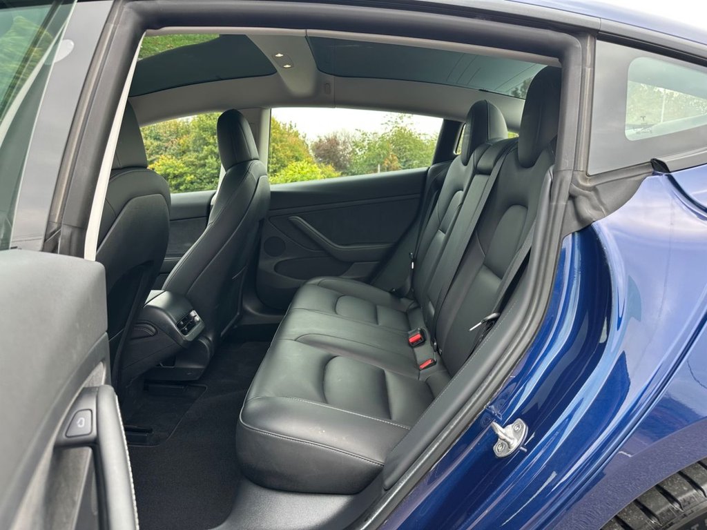 Used Tesla Model 3 2021 for sale - 76236104: Photo 24