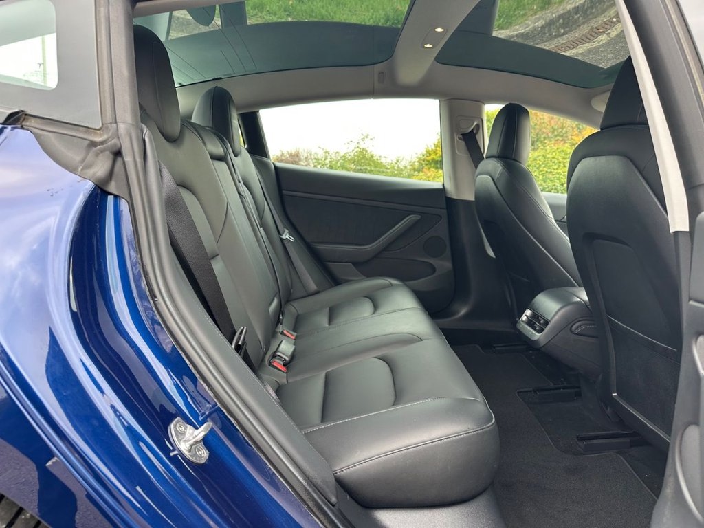 Used Tesla Model 3 2021 for sale - 76236104: Photo 29