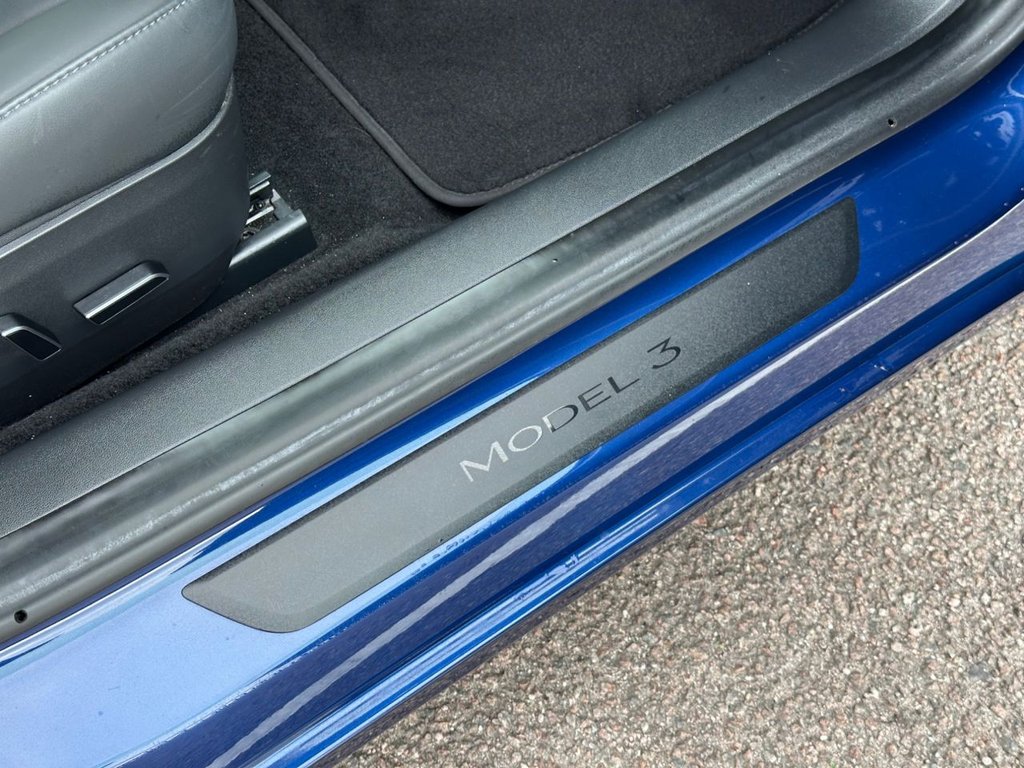 Used Tesla Model 3 2021 for sale - 76236104: Photo 40