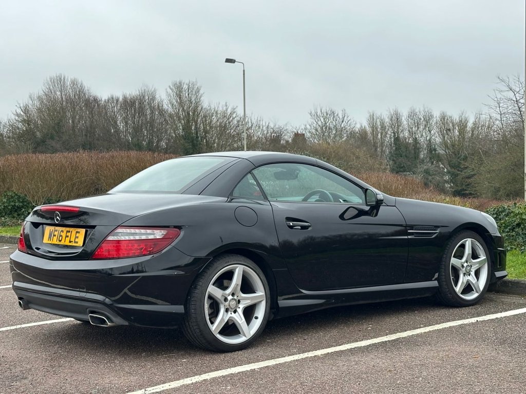 Used Mercedes-Benz SLK 2016 for sale - 77507520: Photo 24