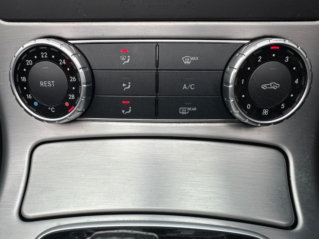 Used Mercedes-Benz SLK 2016 for sale - 77507520: Photo 28