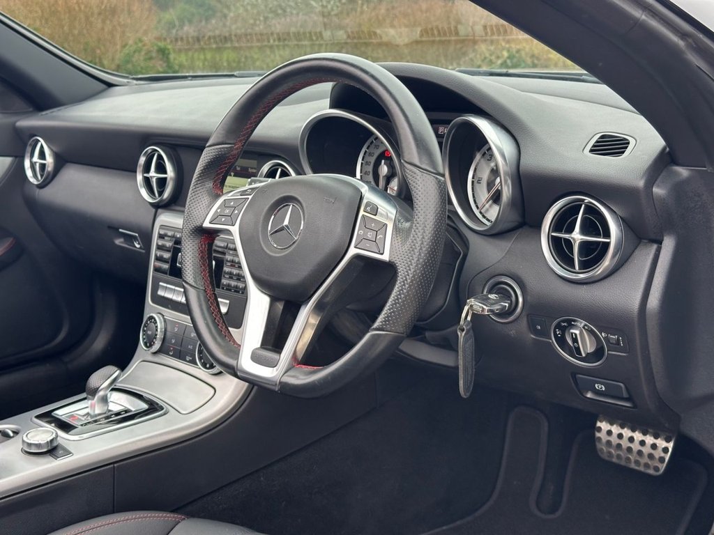 Used Mercedes-Benz SLK 2016 for sale - 77507520: Photo 41