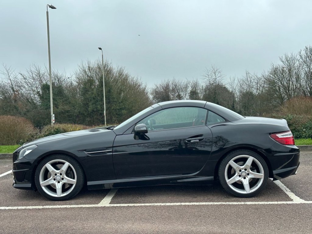 Used Mercedes-Benz SLK 2016 for sale - 77507520: Photo 7