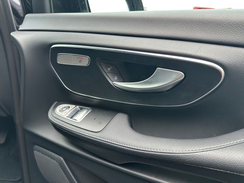 Used Mercedes-Benz V-Class 2024 for sale - 78068933: Photo 18