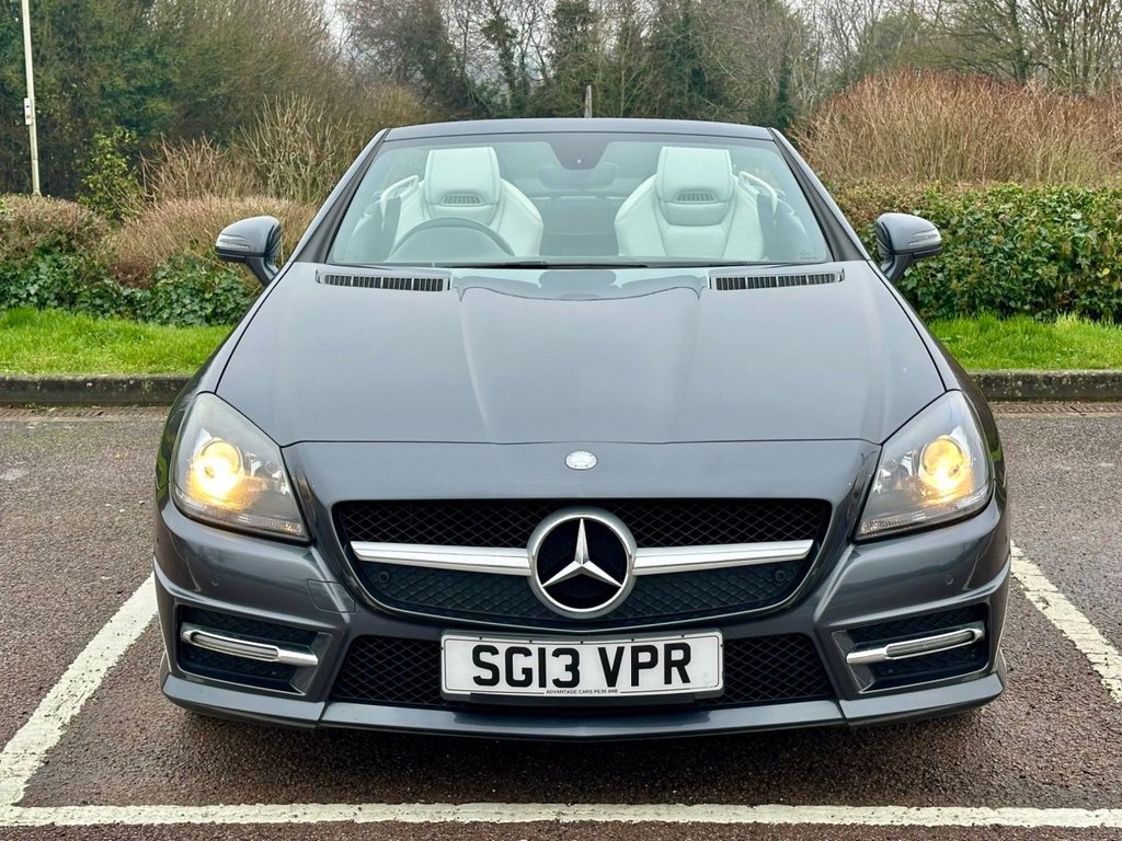 Used Mercedes-Benz SLK 2013 for sale - 77026947: Photo 2