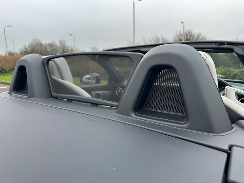 Used Mercedes-Benz SLK 2013 for sale - 77026947: Photo 28