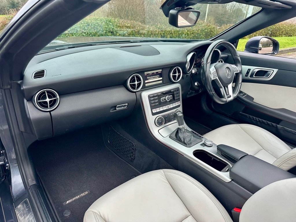 Used Mercedes-Benz SLK 2013 for sale - 77026947: Photo 31