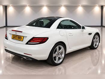 Used Mercedes-Benz SLC 2017 for sale - 79871125: Photo