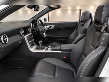Used Mercedes-Benz SLC 2017 for sale - 79871125: Photo