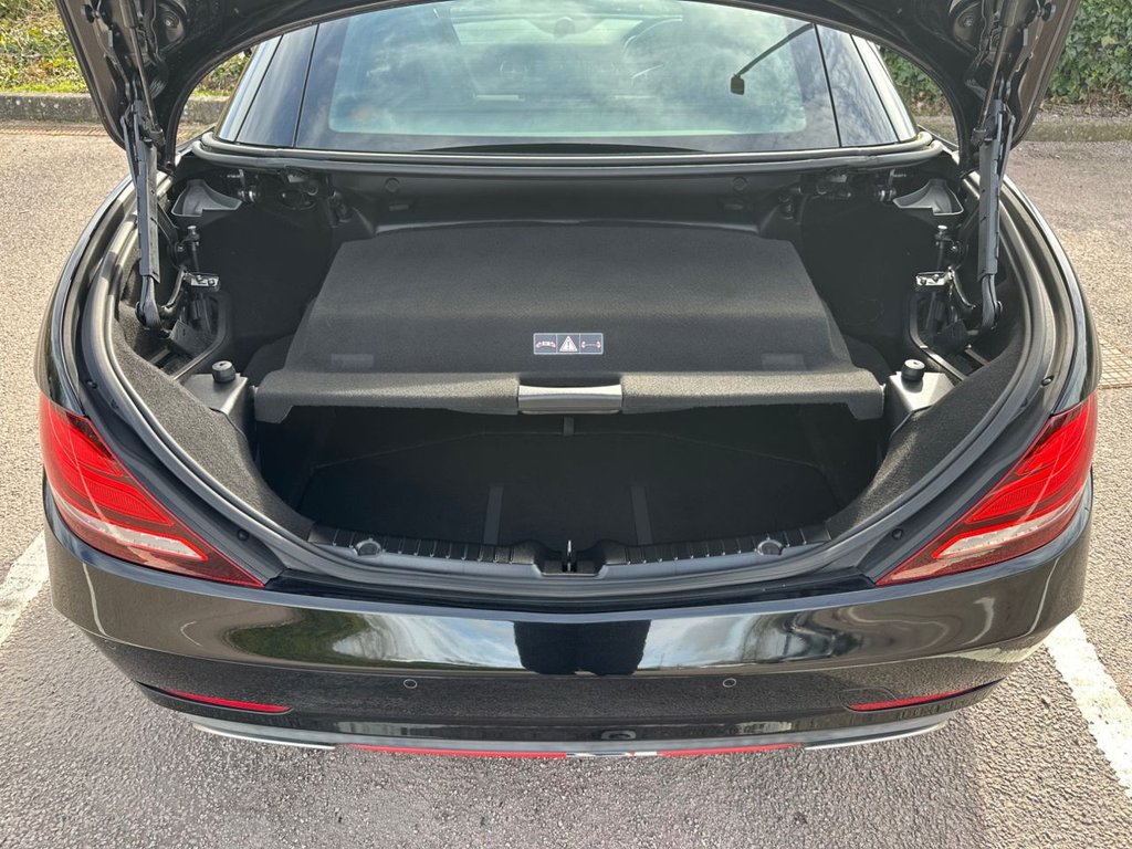 Used Mercedes-Benz SLC 2016 for sale - 77720395: Photo 14
