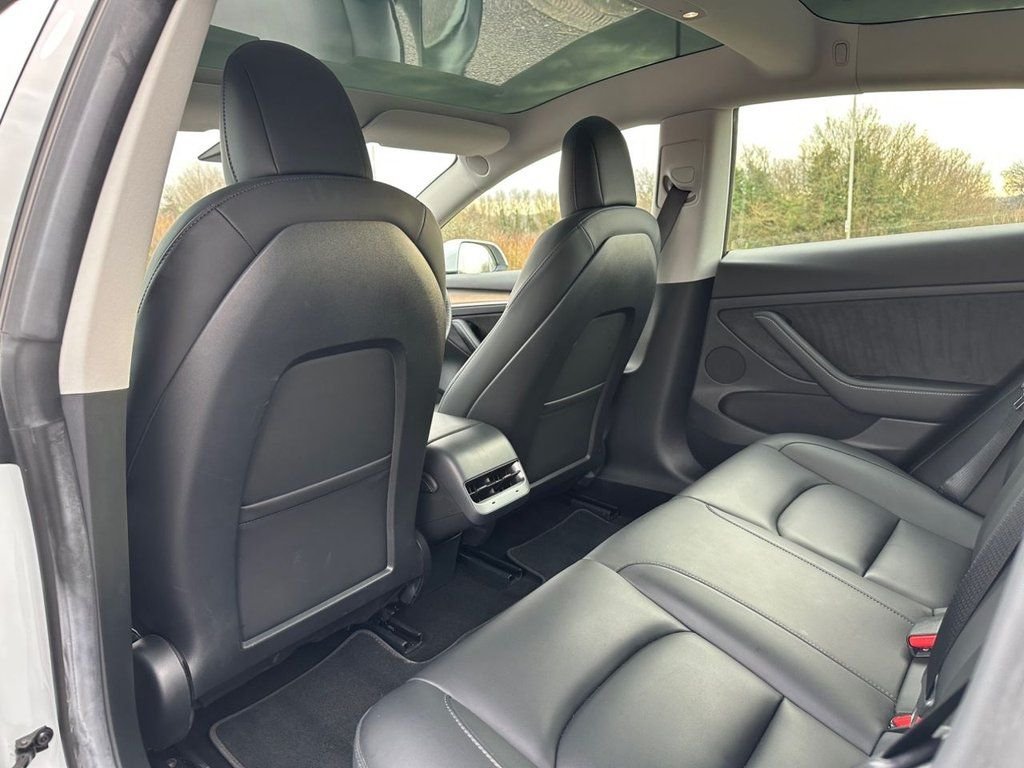 Used Tesla Model 3 2023 for sale - 77369405: Photo 27