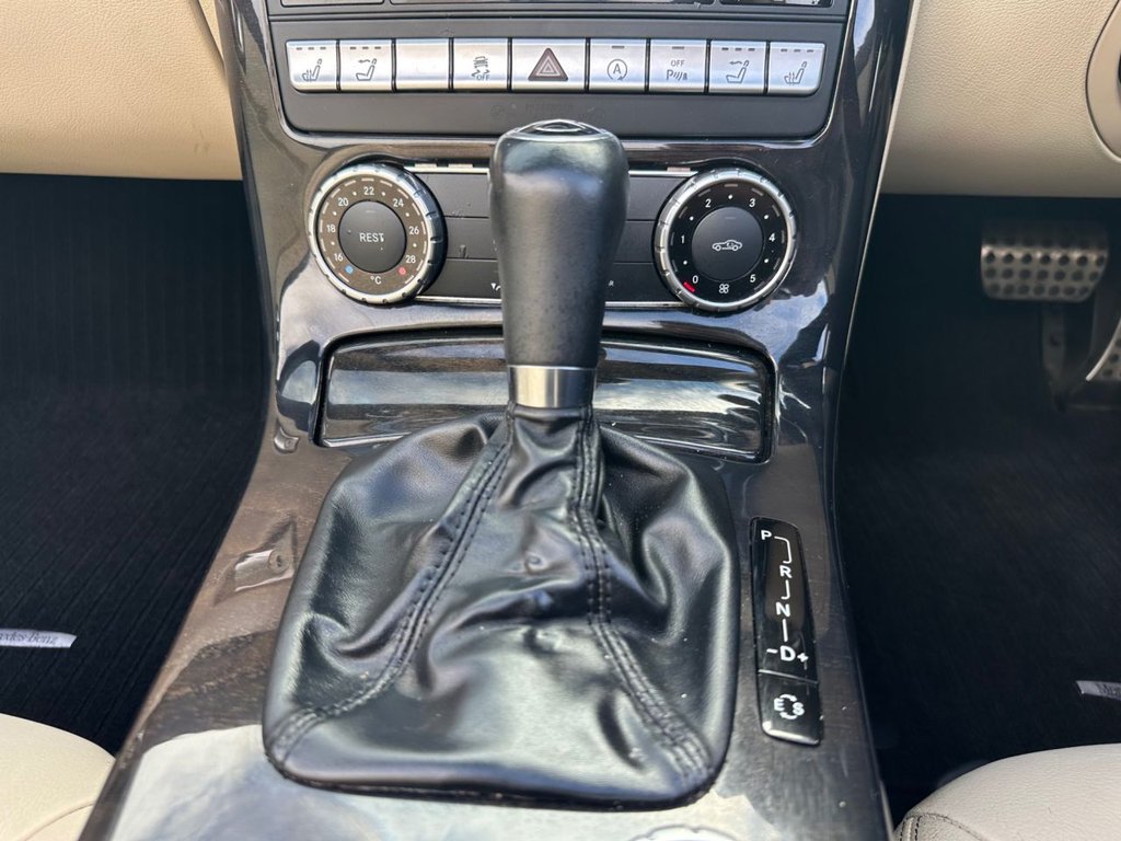 Used Mercedes-Benz SLK 2014 for sale - 76376305: Photo 13