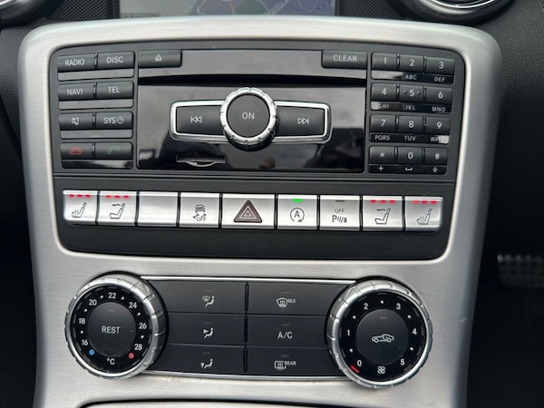 Used Mercedes-Benz SLK 2015 for sale - 76162731: Photo 3