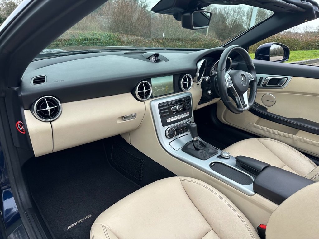 Used Mercedes-Benz SLK 2014 for sale - 77171843: Photo 27