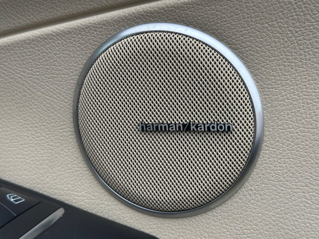 Used Mercedes-Benz SLK 2014 for sale - 77171843: Photo 28