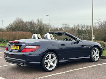 Used Mercedes-Benz SLK 2014 for sale - 77171843: Photo