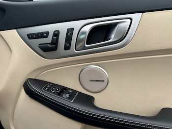 Used Mercedes-Benz SLK 2014 for sale - 77171843: Photo