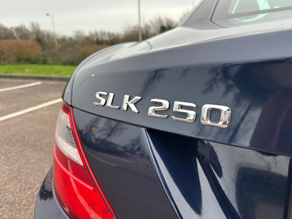 Used Mercedes-Benz SLK 2014 for sale - 77171843: Photo 50