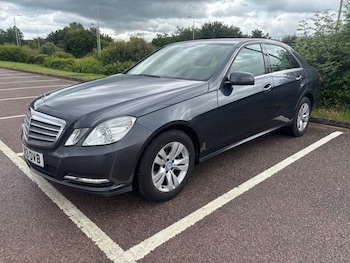 Used Mercedes-Benz E Class 2013 for sale - 78886857: Photo